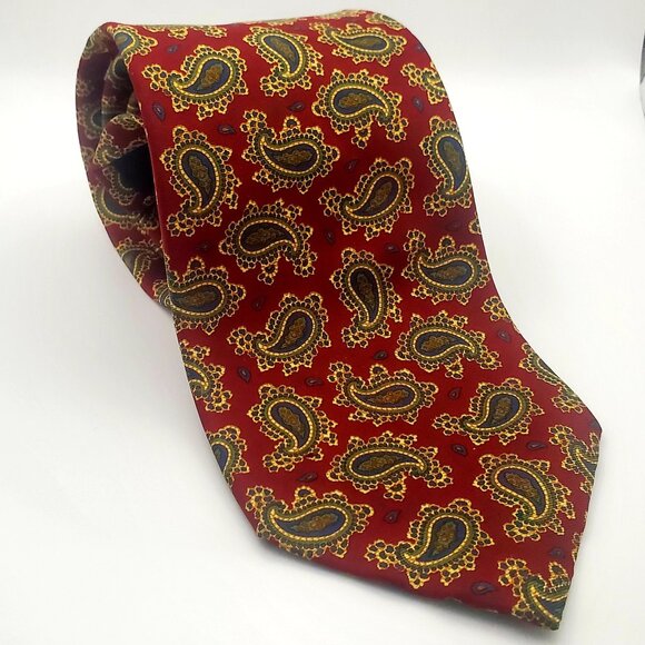 BROOKS BROTHERS 100% SILK Paisley Tie Red Gold & Green Holiday Wear Gift Office - Picture 5 of 5